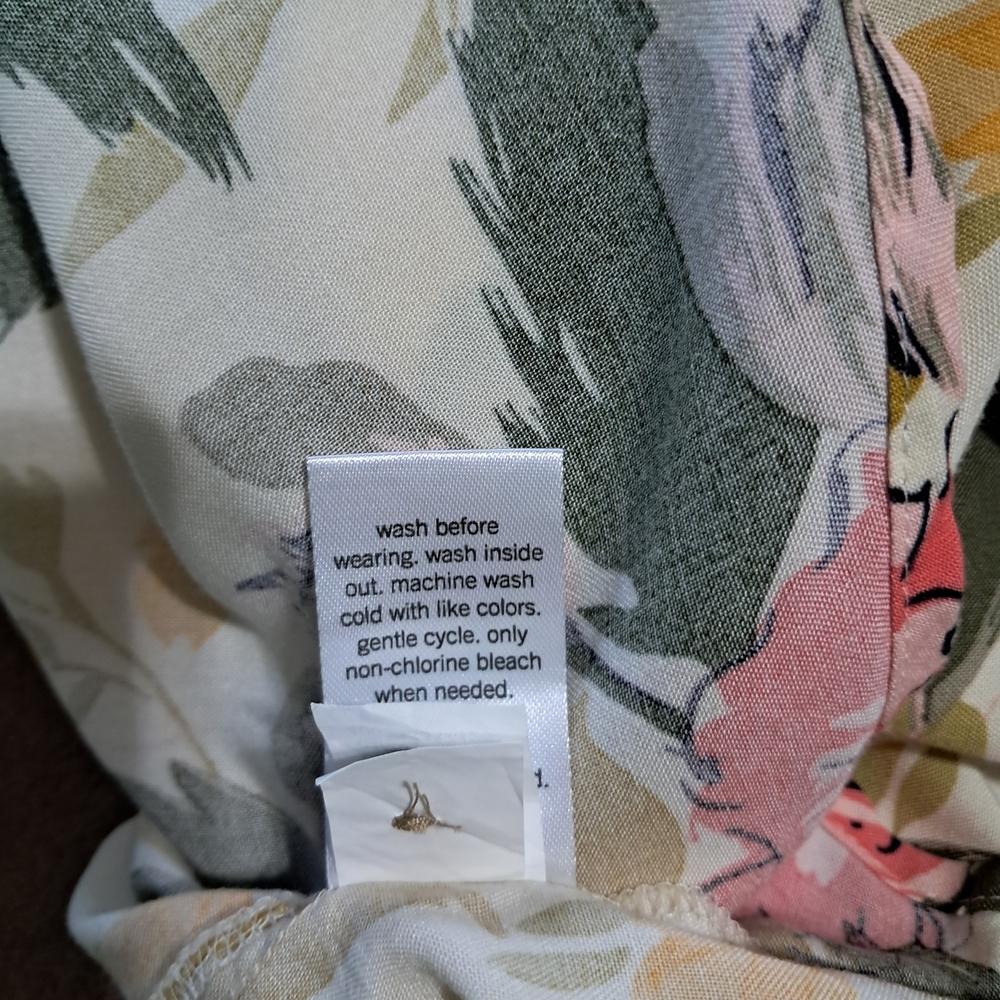 Floral V-Neck Short Sleeve Top - Cream with Pink & Olive - Picture 9 of 10